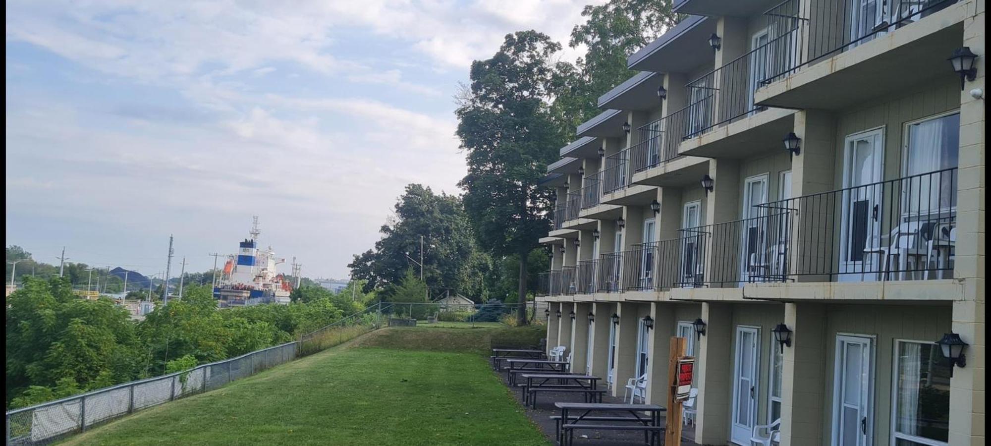 The Inn At Lock Seven Thorold Eksteriør bilde
