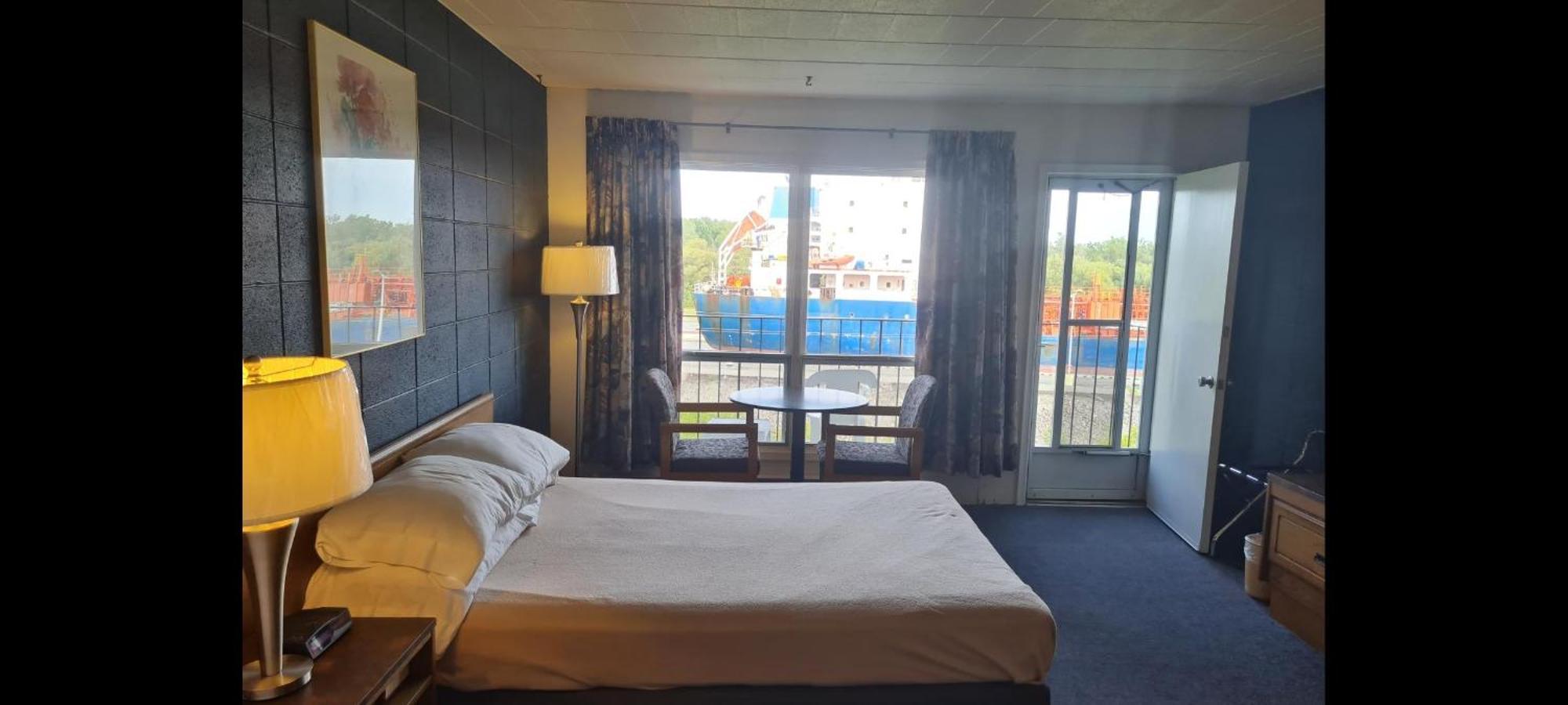 The Inn At Lock Seven Thorold Eksteriør bilde